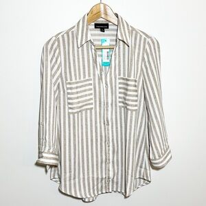 NWT Fortune and Ivy Striped Button Down Top size Medium